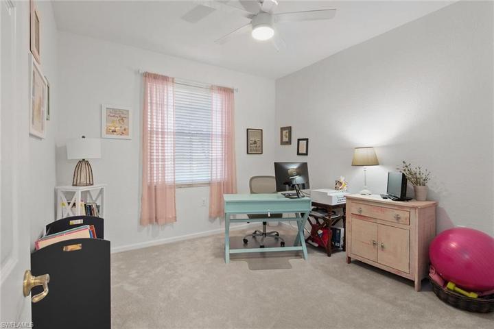7126  Blue Juniper  CT, NAPLES, FL 34109