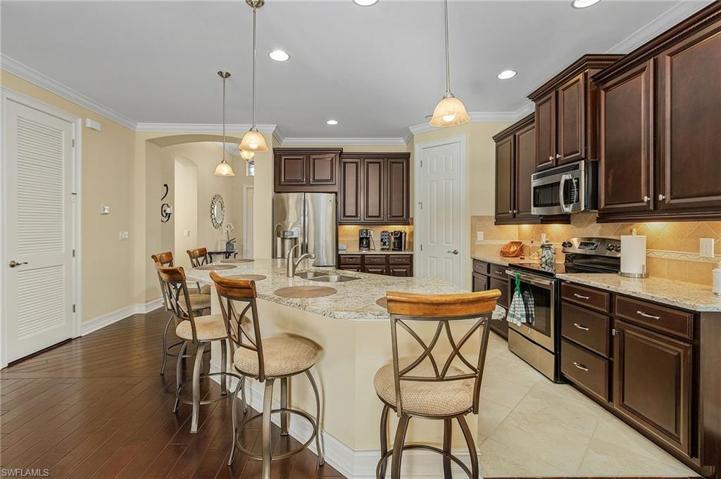 Spacious Kitchen