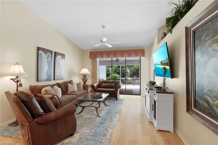 8009 San Vista Cir, Naples, Florida 34109