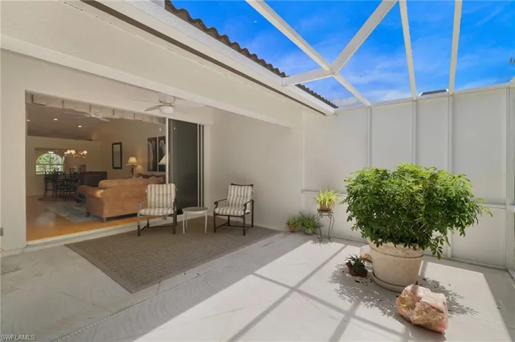 8009 San Vista Cir, Naples, Florida 34109