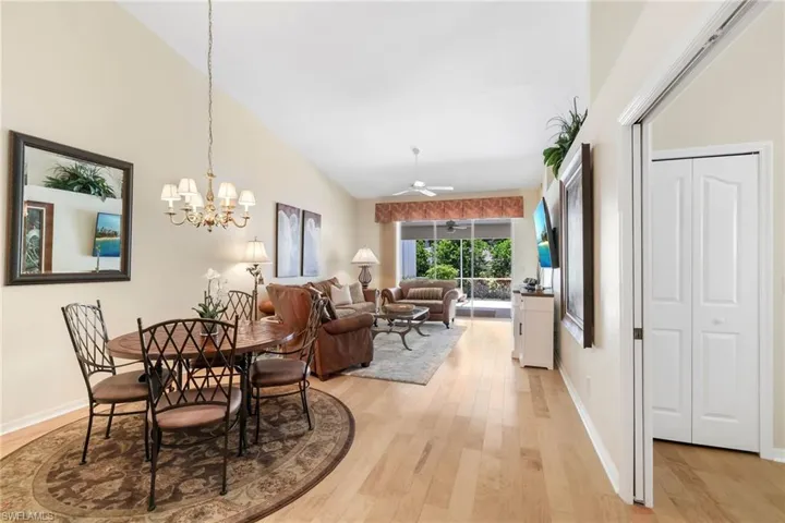 8009 San Vista Cir, Naples, Florida 34109