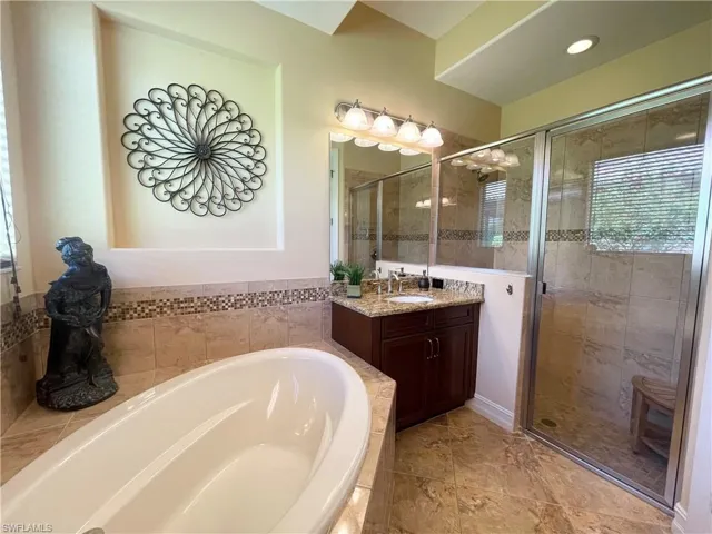 7302 Acorn Way, Naples, Florida 34119