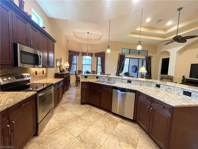 7302 Acorn Way, Naples, Florida 34119
