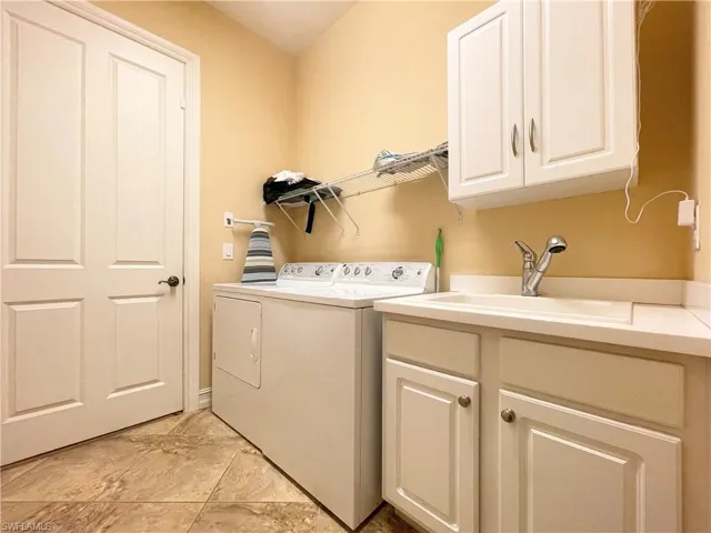 7302 Acorn Way, Naples, Florida 34119