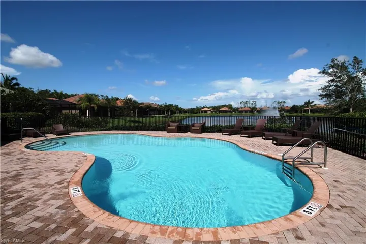 7302 Acorn Way, Naples, Florida 34119