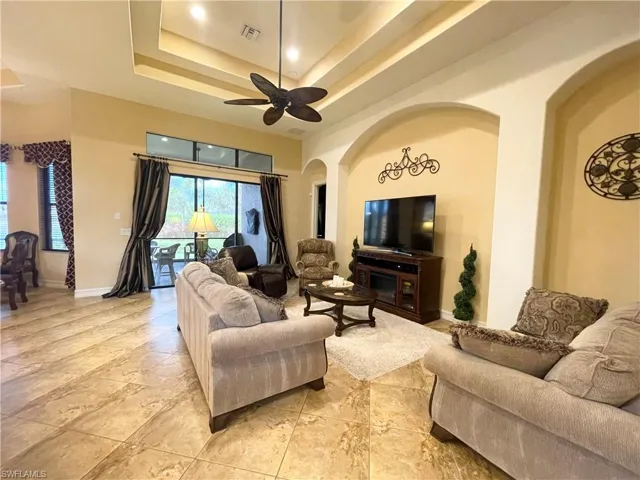 7302 Acorn Way, Naples, Florida 34119