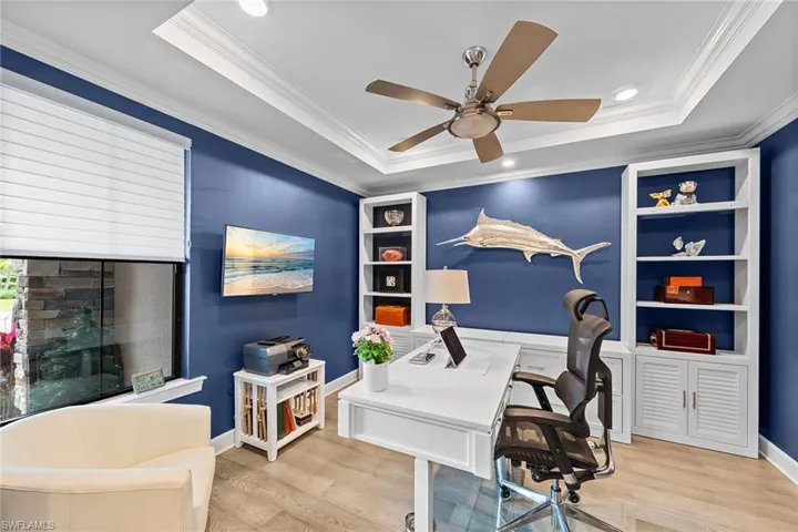 9573 Everglades Dr, Naples, Florida 34120
