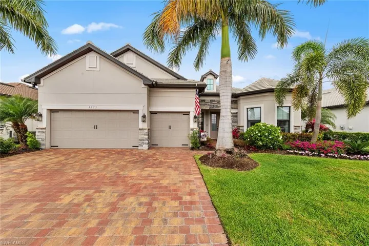 9573 Everglades Dr, Naples, Florida 34120