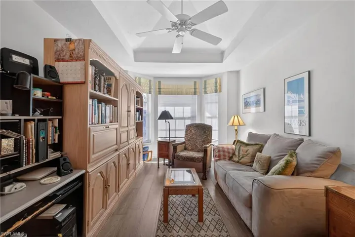 242  Via Perignon  , Naples, FL 34119