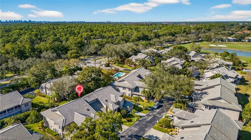242  Via Perignon  , Naples, FL 34119