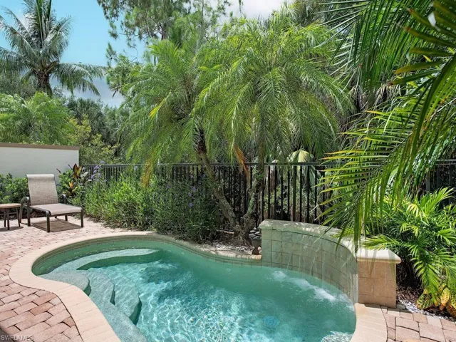 7890 Allende Ln, Naples, Florida 34113