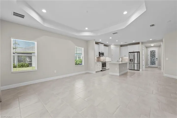 2373 Ariane Dr, Naples, Florida 34112
