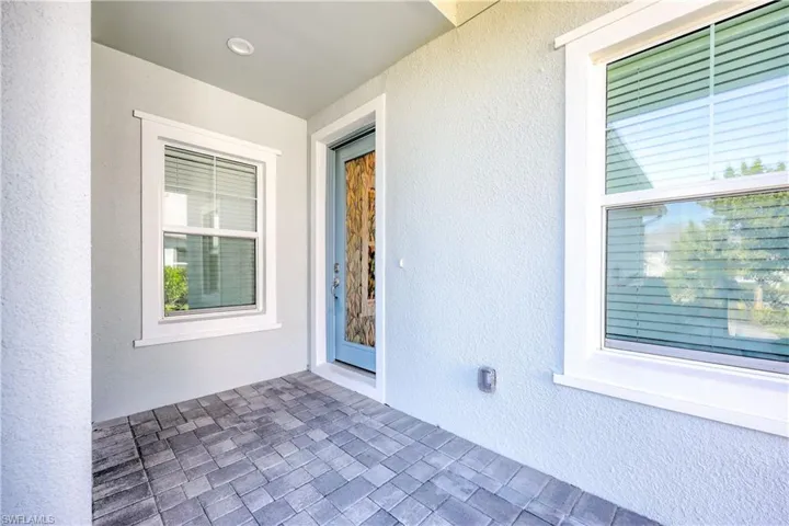2373 Ariane Dr, Naples, Florida 34112