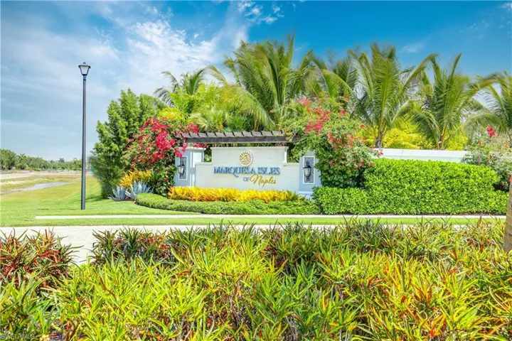 2373 Ariane Dr, Naples, Florida 34112