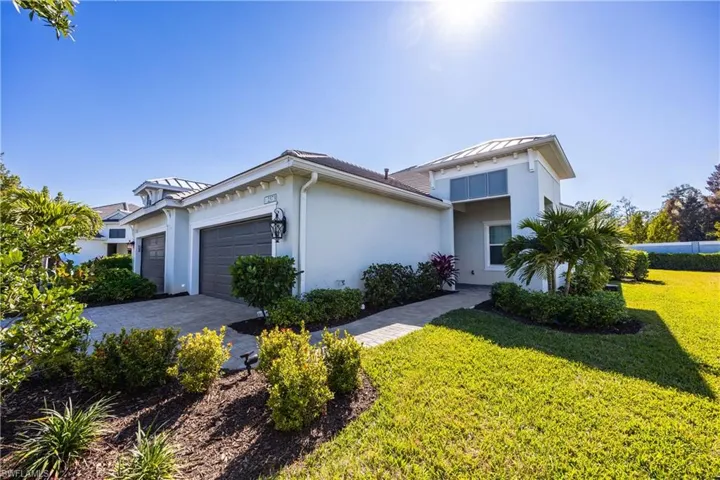 2373 Ariane Dr, Naples, Florida 34112