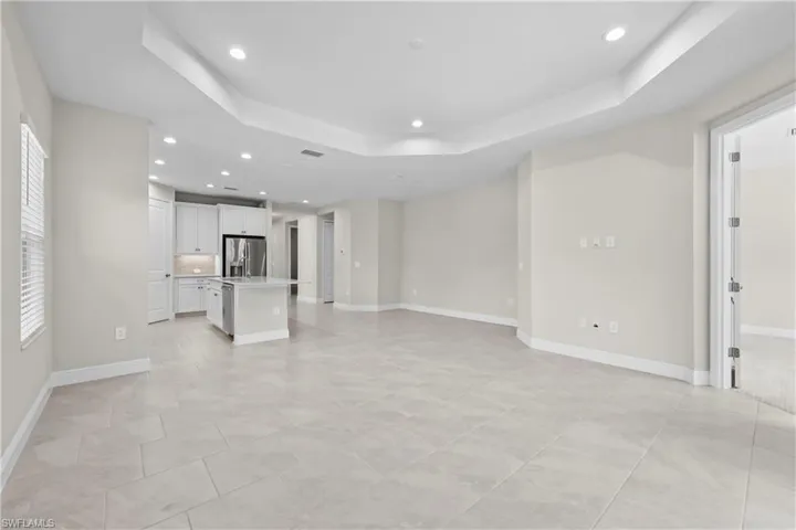 2373 Ariane Dr, Naples, Florida 34112