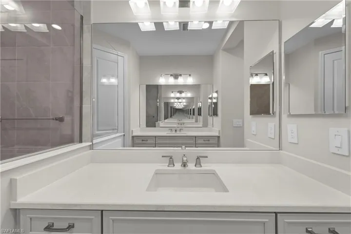 2373 Ariane Dr, Naples, Florida 34112