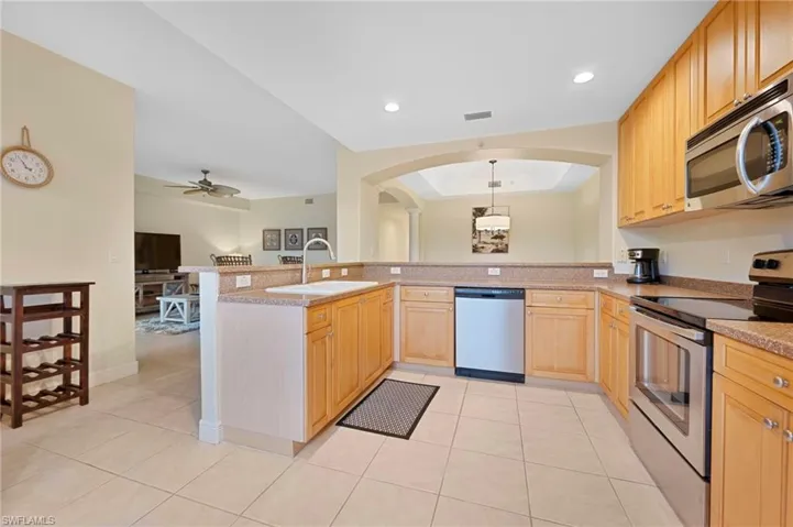 1128 Manor Lake Dr G103, Naples, Florida 34110