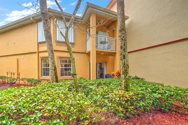 15590  Ocean Walk  CIR, Fort Myers, FL 33908