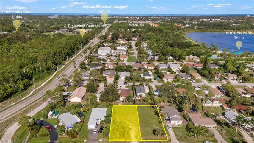 4718  Normandy  DR, NAPLES, FL 34112