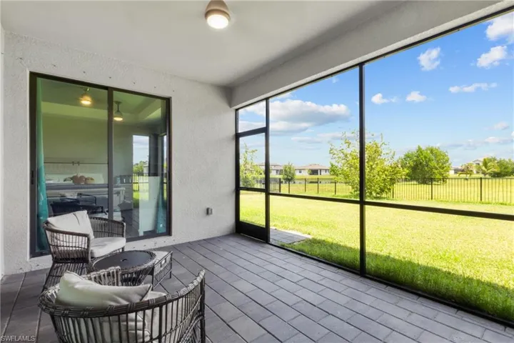 11387 Canopy Loop, Fort Myers, Florida 33913