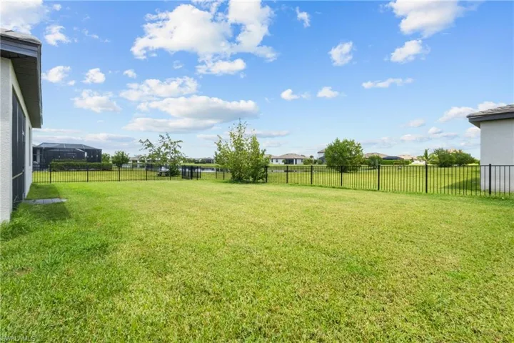11387 Canopy Loop, Fort Myers, Florida 33913