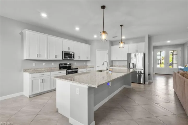 11387 Canopy Loop, Fort Myers, Florida 33913