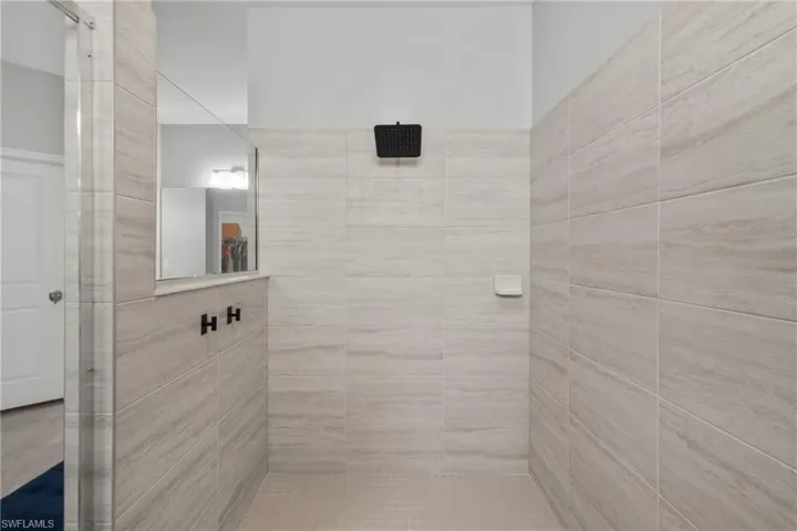 11387 Canopy Loop, Fort Myers, Florida 33913