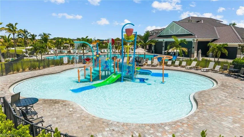 11387 Canopy Loop, Fort Myers, Florida 33913