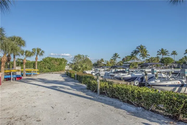 Bears Paw Country Club Boat Docks