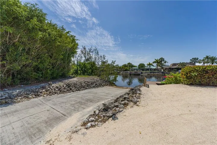 Bears Paw Country Club Boat Ramp