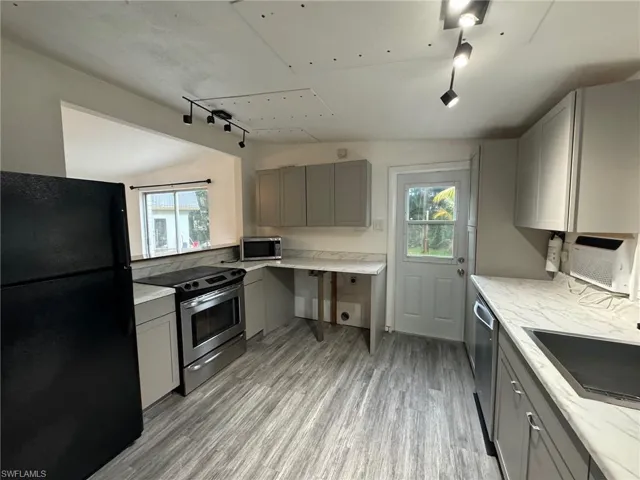 Washer/Dryer Hookup