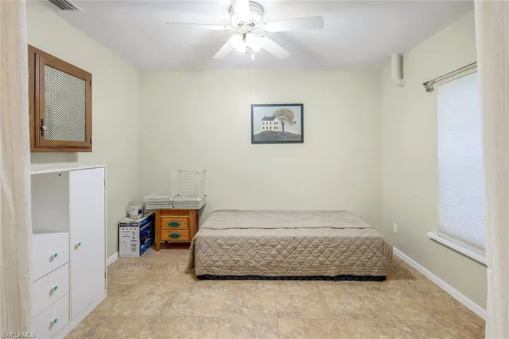 Bedroom with ceiling fan