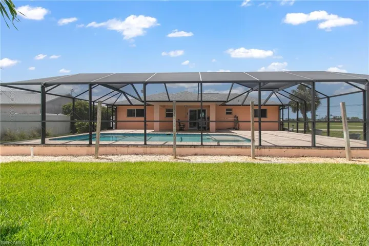 2109 NE 17th  ST, Cape Coral, FL 33909