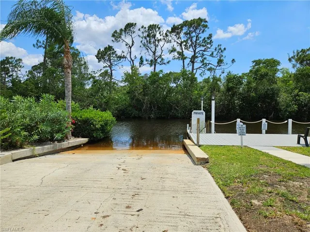 71 Sturbridge Ln, Fort Myers, Florida 33908