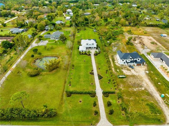 2.5 Acre Lot