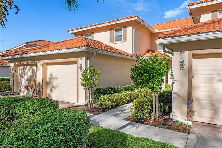 280 Robin Hood Cir # 101, Naples, Florida 34104