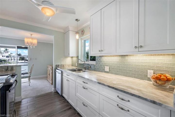 1910  Gulf Shore N BLVD, Naples, FL 34102