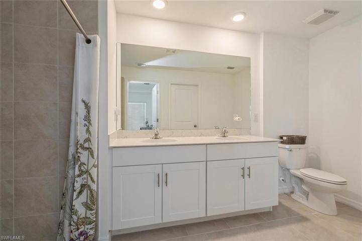 4057  San Clemente  CT, North Fort Myers, FL 33917