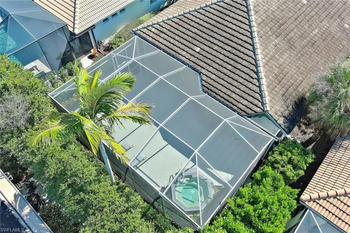 Drone / aerial view of lanai