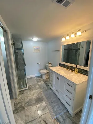 4500 SE 5th  PL, Cape Coral, FL 33904