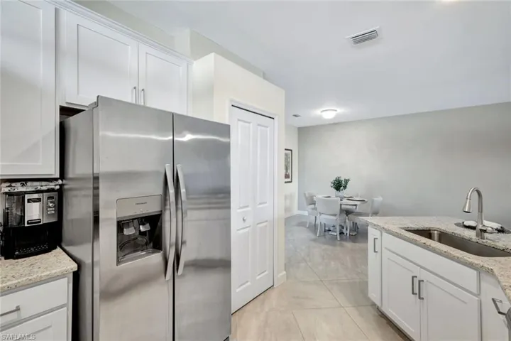 14022  Pine Lodge  LN, Fort Myers, FL 33913