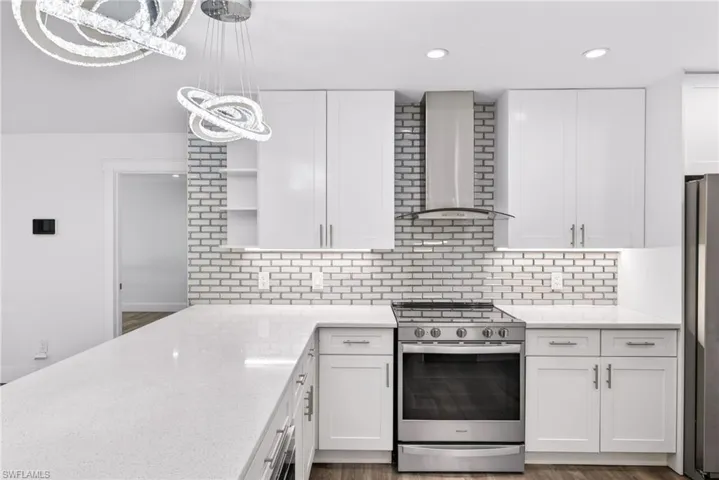 5228 Tower Dr, Cape Coral, Florida 33904