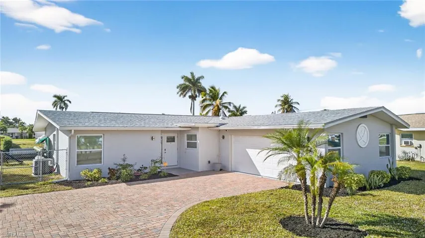 5228 Tower Dr, Cape Coral, Florida 33904