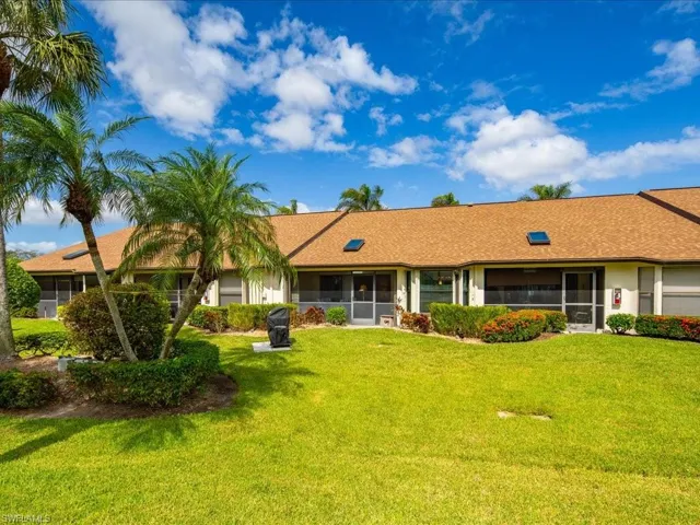 10740  Henry  CT, Naples, FL 34109