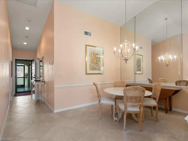 10740  Henry  CT, Naples, FL 34109