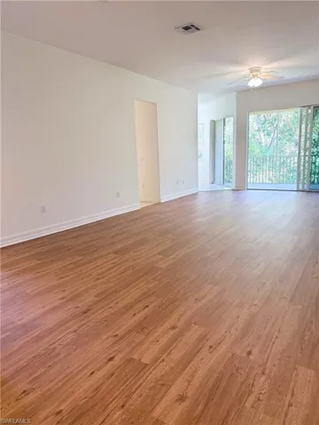 6010  Jonathans Bay  CIR, Fort Myers, FL 33908
