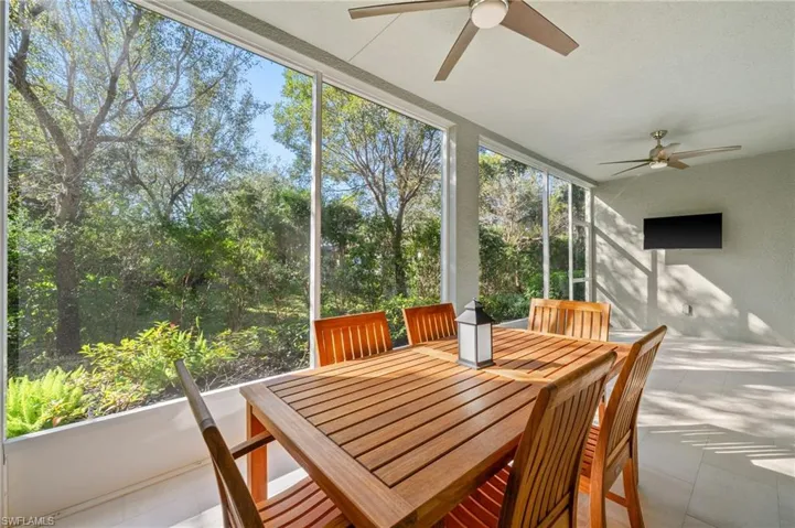 2280  Priory  LN, Naples, FL 34120