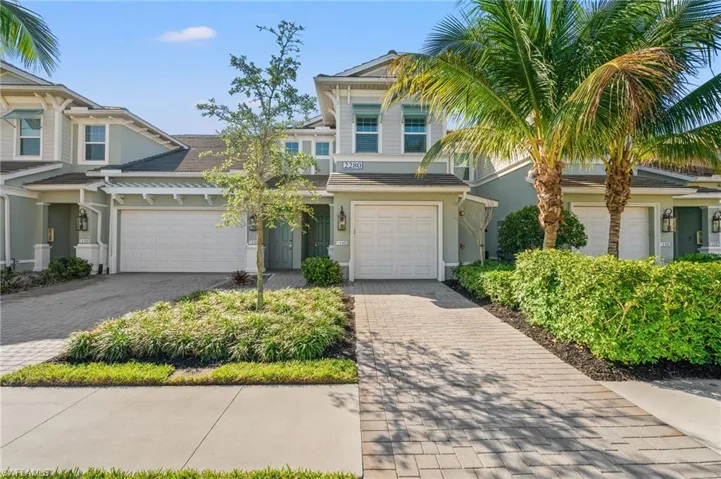 2280  Priory  LN, Naples, FL 34120