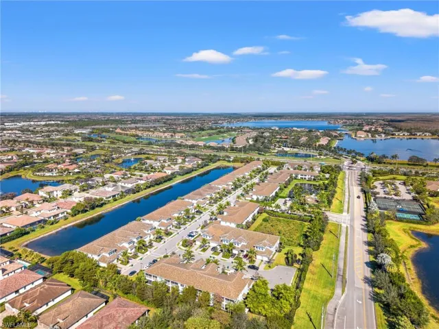2280  Priory  LN, Naples, FL 34120